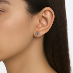 Broquel Ojo Turco Chico con Micro Circonias y Circonia Verde Plata .925 con Rodio