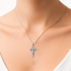 Dije Crucifijo con Circonias de 3.3cm Plata .925