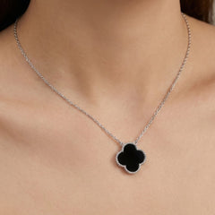 Collar Flor Inspirado Van C Piedras Naturales Plata .925 con Rodio