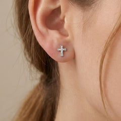 Broquel Cruz Grande con Circonias Plata .925 con Rodio