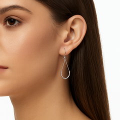 Arete Largo Estilo Gota con Bolitas Hecho a Mano Plata .925