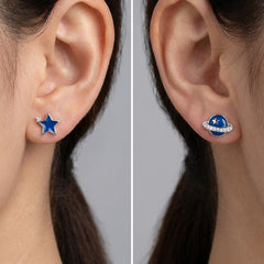 Broquel Planeta y Estrella Esmaltada Plata .925 con Rodio