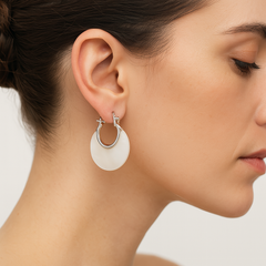 Arracada Media Luna Lisa con Piedra Natural de 2cm Plata .925