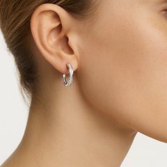 Arracadas Canalito Circonias Baguette con Broche Tipo Huggie 2.5 cm Plata .925 con Rodio