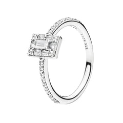 Anillo Inspirado Pan 1:1 con Micro Circonias Plata .925