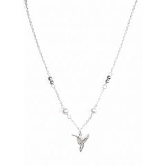 Collar Perla Natural con Dije de Colibri Calado y Cadena Eslabones Plata .925