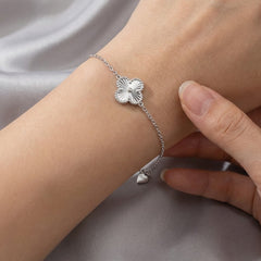 Pulsera Flor Inspirada Van C Flor Diamantada Plata .925 con Rodio