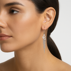 Arete Largo Ala de Mariposa con Cadena Punto y Coma Hecho a Mano Plata .925