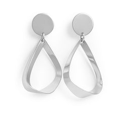 Arete Mediano Gota Torcida Lisa Hecha a Mano Plata .925