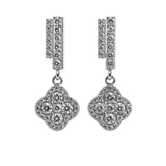 Arete Flor Mediana Inspirado Van C con Circonias Plata .925 con Rodio