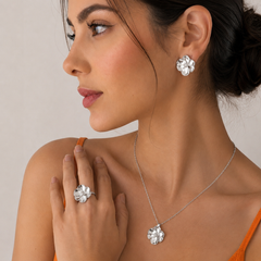 Arete Flor Sakura Grande Colección Florecer Plata .925 con Rodio