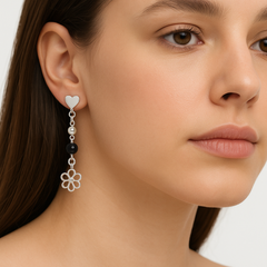 Arete Flor Calada con Piedra Hecho a Mano Plata .925