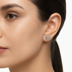 Broquel Corazón Bombeado con Micro Circonias Plata .925 con Rodio