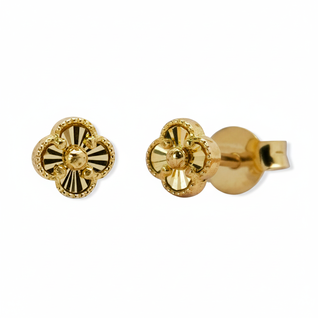 Arete Inspirado Van C Flor Diamantada de 0.5mm Oro 10K