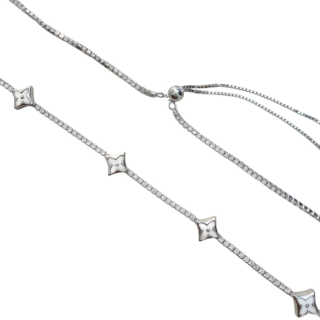 Collar Inspirado LV Ajustable Madre Perla con Micro Circonias Plata .925 con Baño de Rodio
