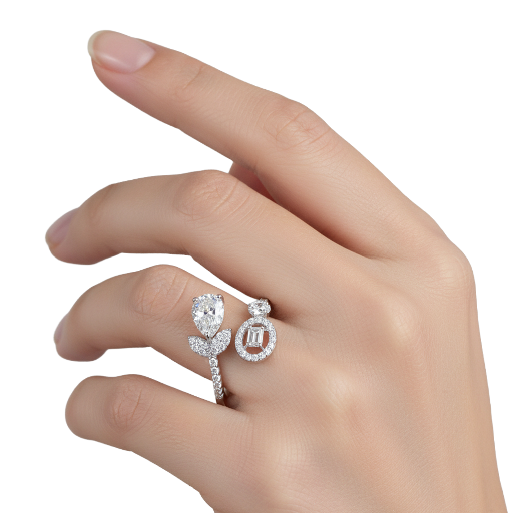 Anillo Flor Ajustable con Micro Circonias Plata .925 con Baño de Rodio