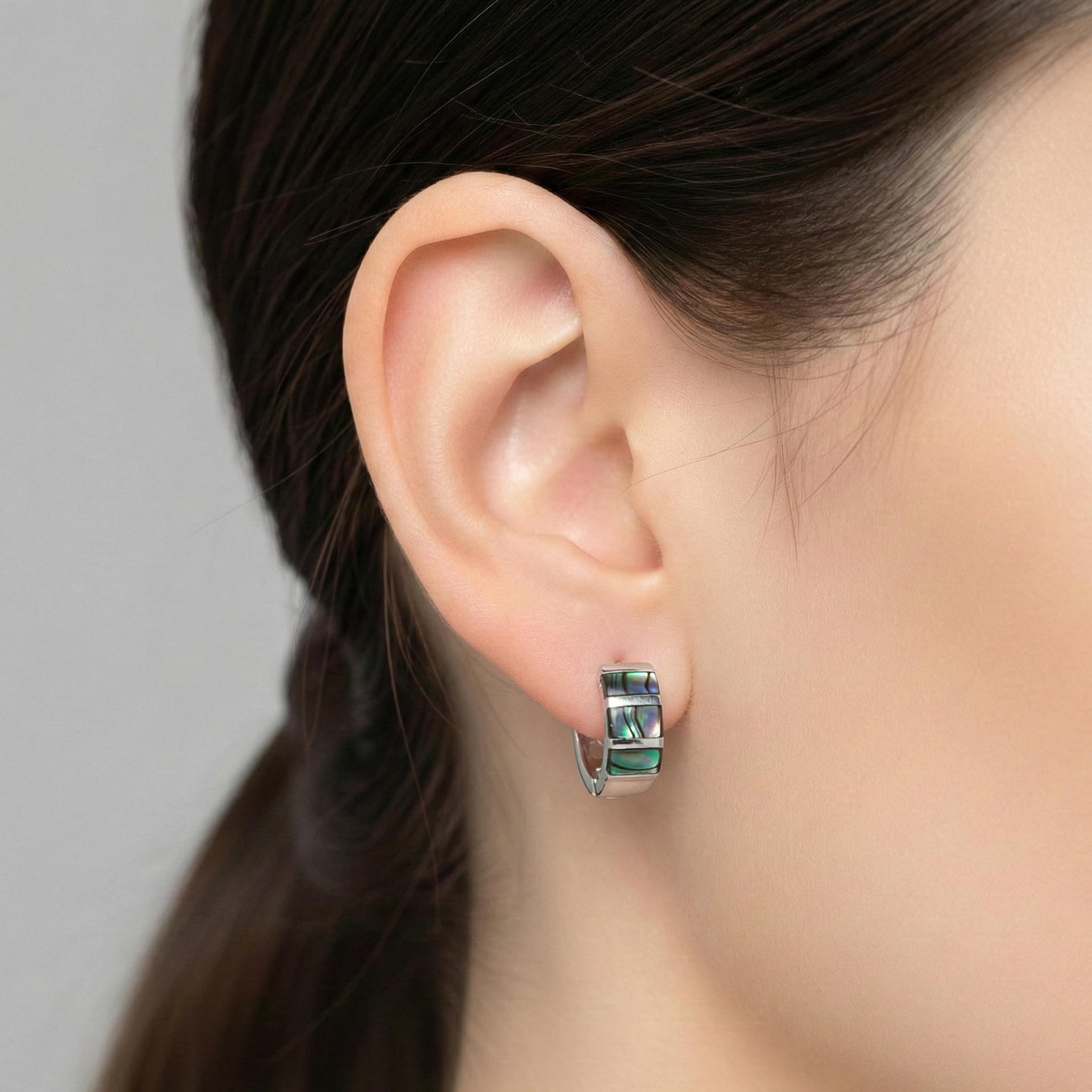 Huggies con Piedra Natural Plata .925