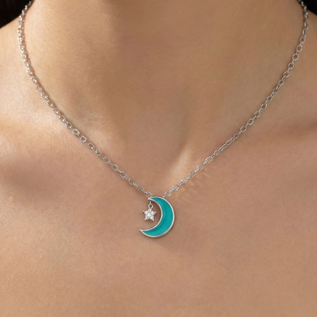Collar Luna Esmaltada con Circonia Plata .925 con Baño de Rodio