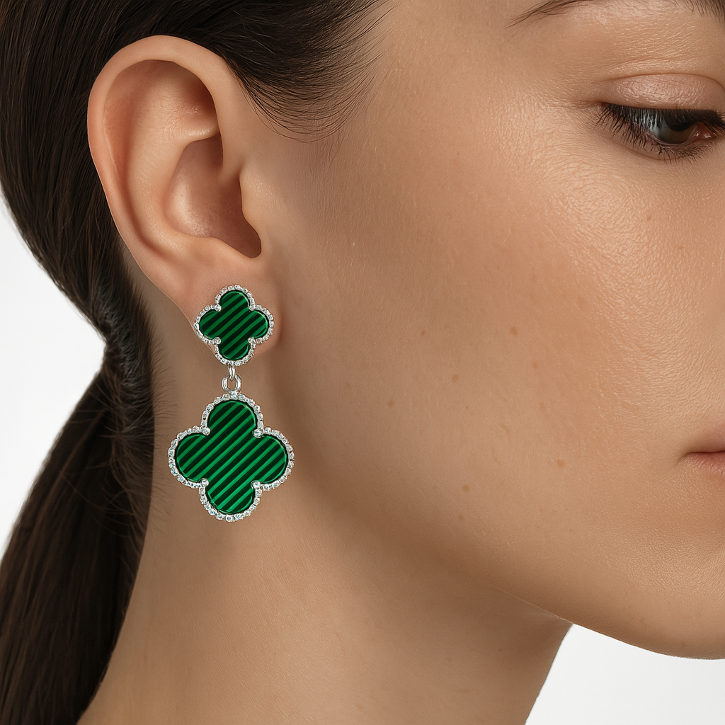 Arete Doble Flor Mediano Inspirado Van C con Piedras Naturales Plata .925 con Baño de Rodio