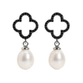 Arete Flor Mediano Inspirado Van C con Perla Natural Plata .925 con Baño de Rodio