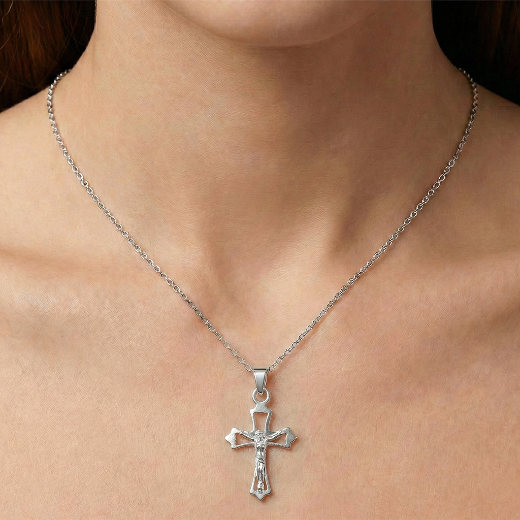 Dije Crucifijo Liso Plata .925
