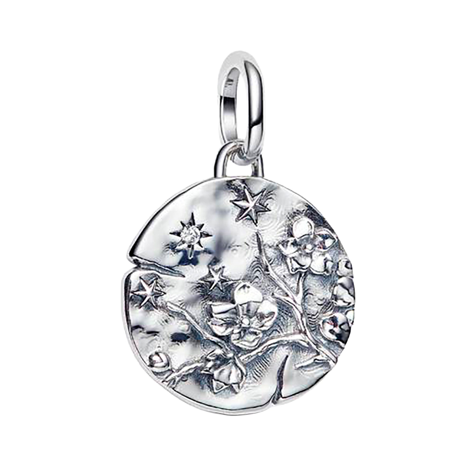 Charm Inspirado Pan 1:1 Medallón Flor de Cerezo, Plata .925