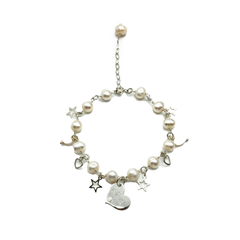 Pulsera Perla Natural con Dijes Lisos con Corazón Grabado y Cadena Eslabones Plata .925