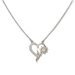 Collar Silueta Corazón con Girasol en Baño de Oro y Micro Circonias Plata .925