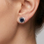 Arete Broquel Flor co Perla Río, Plata .925 con Baño de Rodio