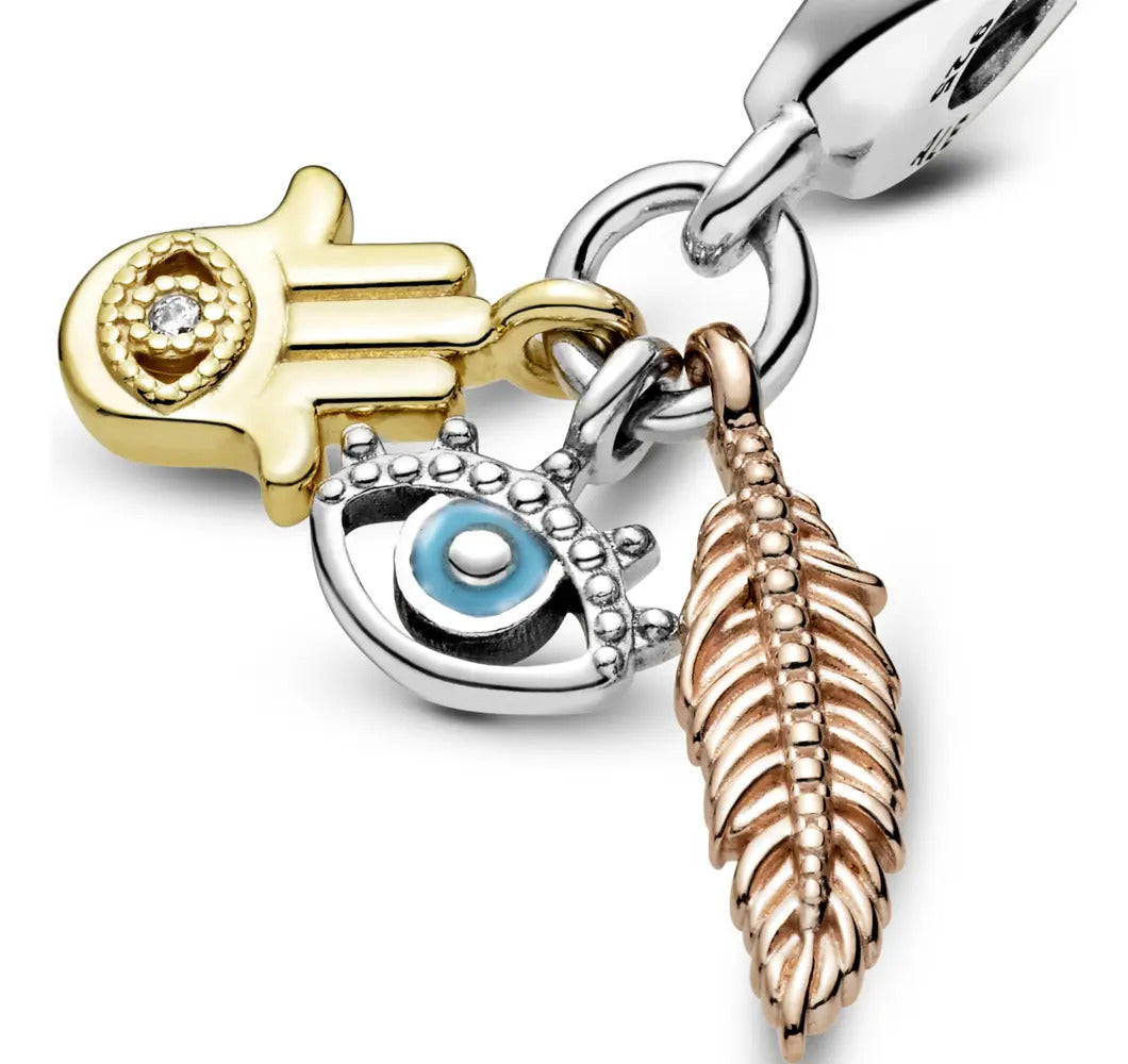 Charm Inspirado Pan 1:1 Mano de Fatima Dorada, Pluma y Ojo Turco, Plata .925