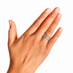 Anillo Inspirado Pan 1.1 Banda Super Ancha con Micro Circonias Plata .925