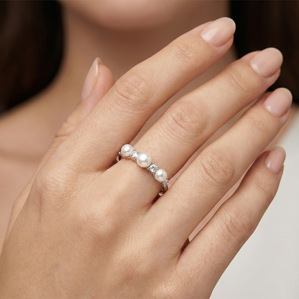 Anillo Perla Natural Plata .925 con Baño de Rodio