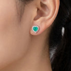 Arete Broquel Corazón 1.3 cm con Piedra Turmalina y Circonias Blancas, Plata .925 con Baño de Rodio.