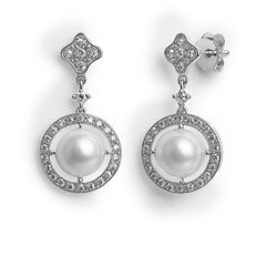 Arete Mediano Inspirado Van C con Perla Natural y Micro Circonias Plata .925