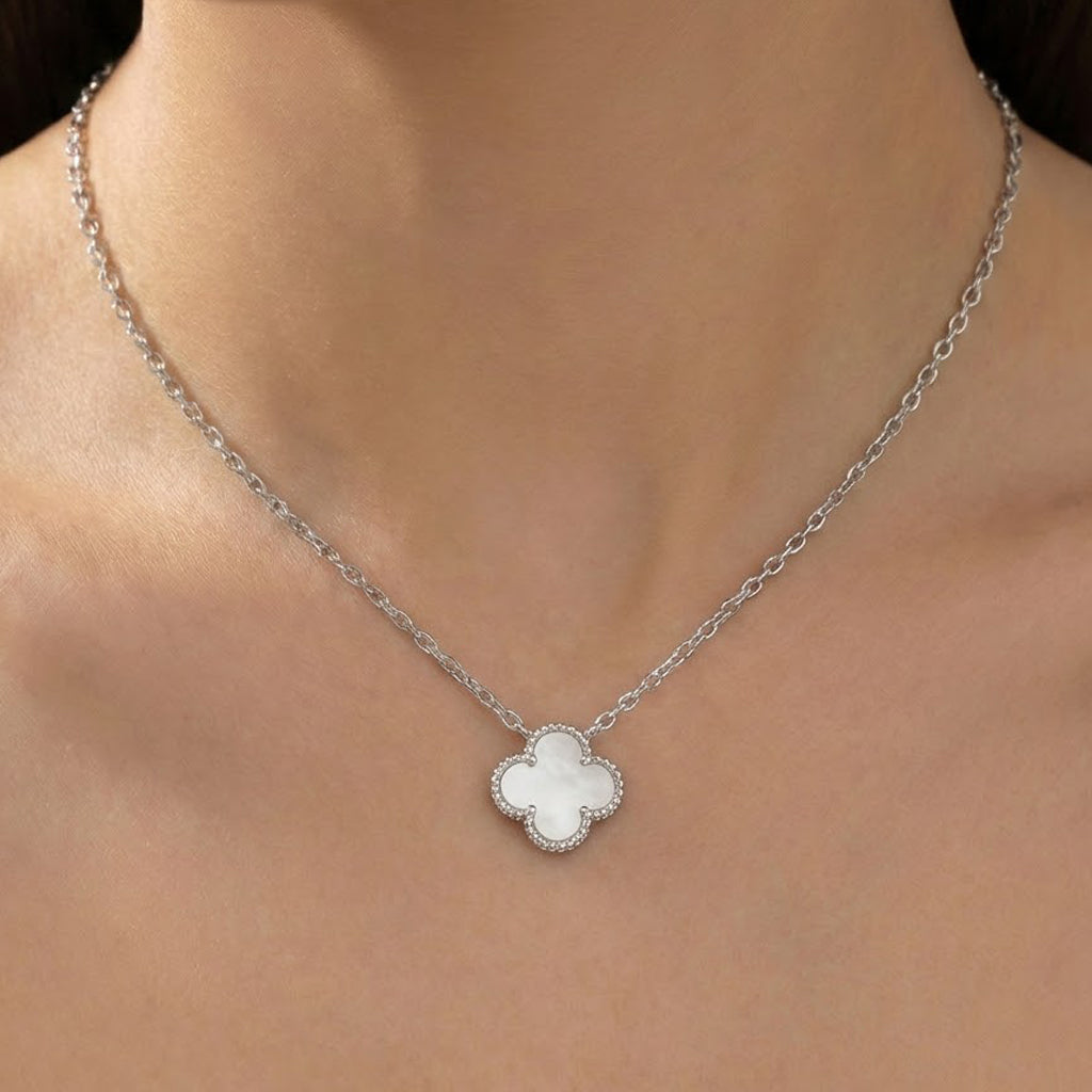 Collar Flor 1 cm Inspirado Van C Piedras Naturales Plata .925 con Baño de Rodio