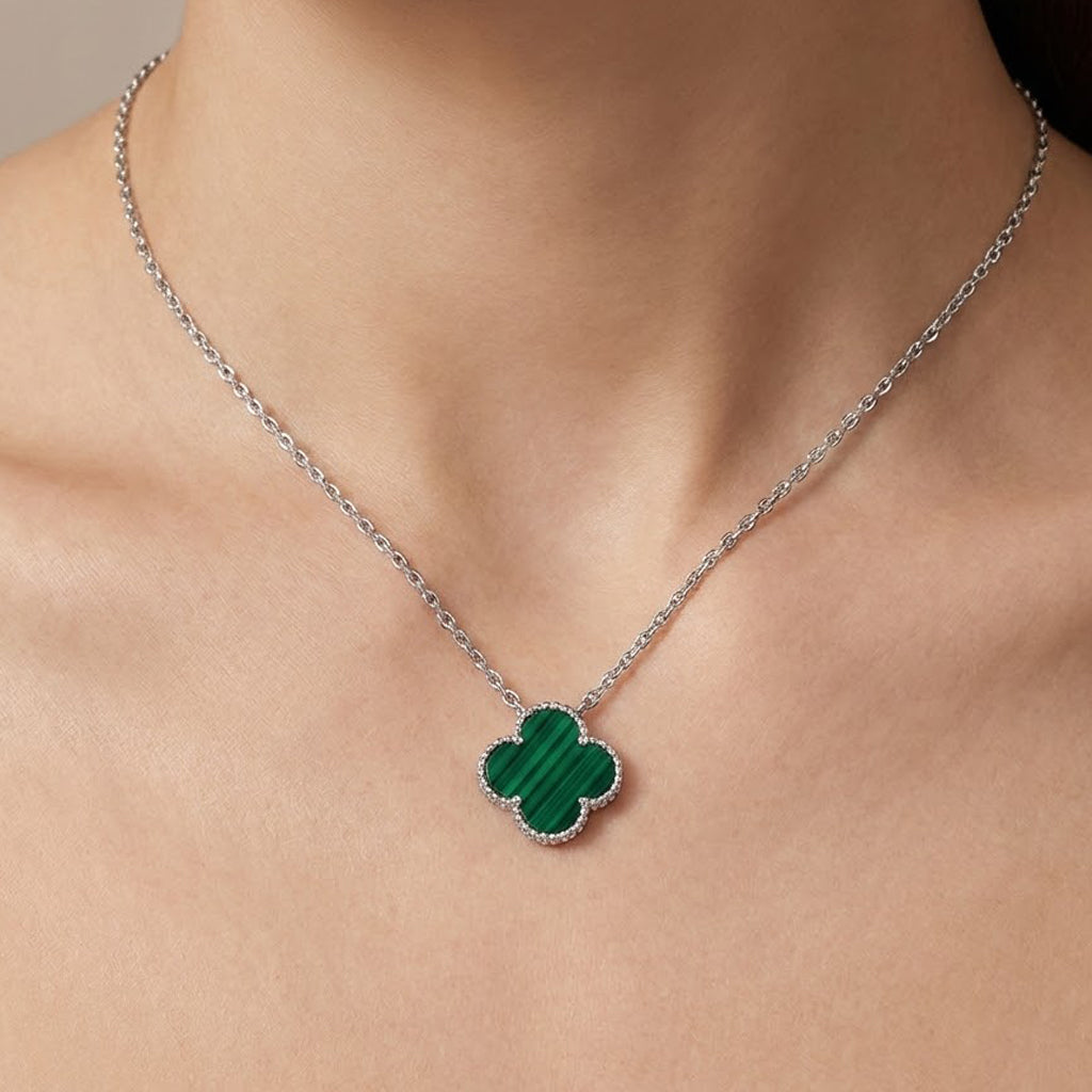 Collar Flor 1 cm Inspirado Van C Piedras Naturales Plata .925 con Baño de Rodio