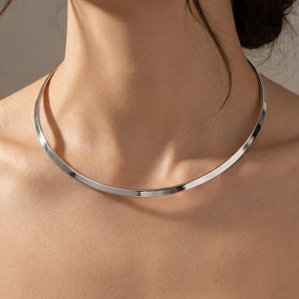 Collar Gargantilla Lisa Hecho a Mano Plata .925
