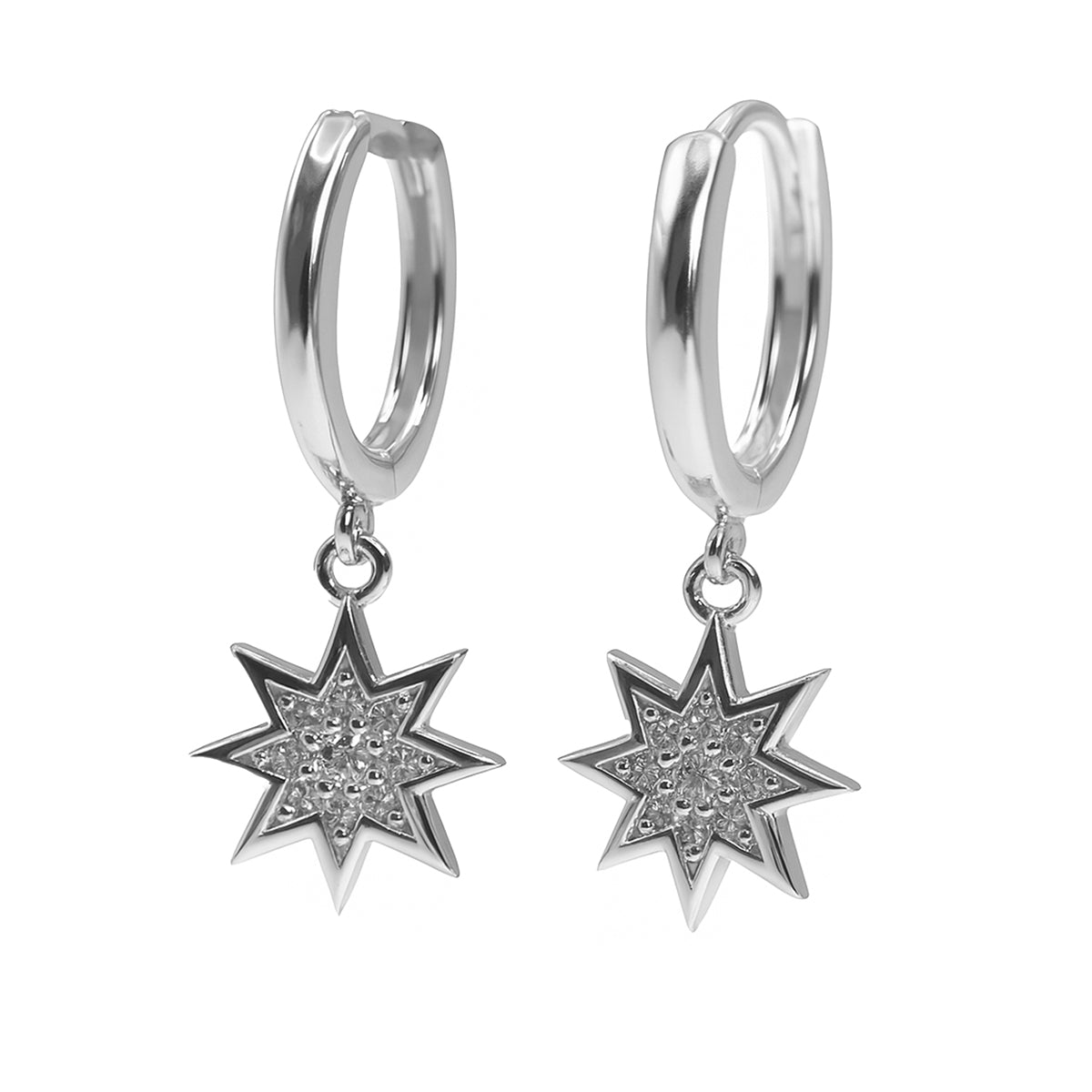 Arracada Huggies Estrella con Micro Circonias Plata .925