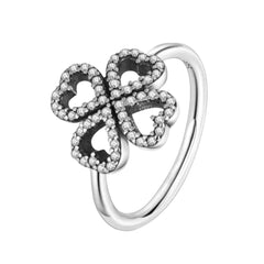 Anillo Inspirado Pan Cuatro Corazones con Micro Circonias Plata .925