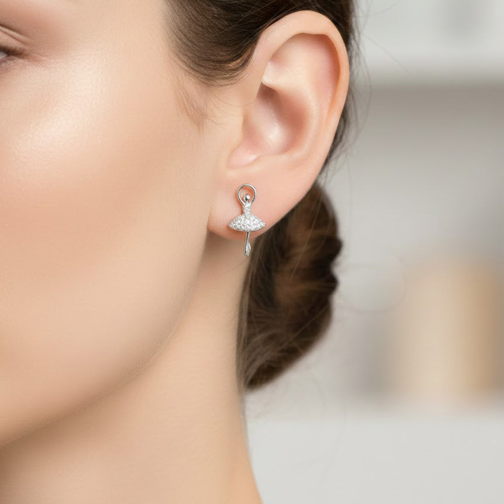 Arete Broquel Bailarina Plata .925 con Baño de Rodio