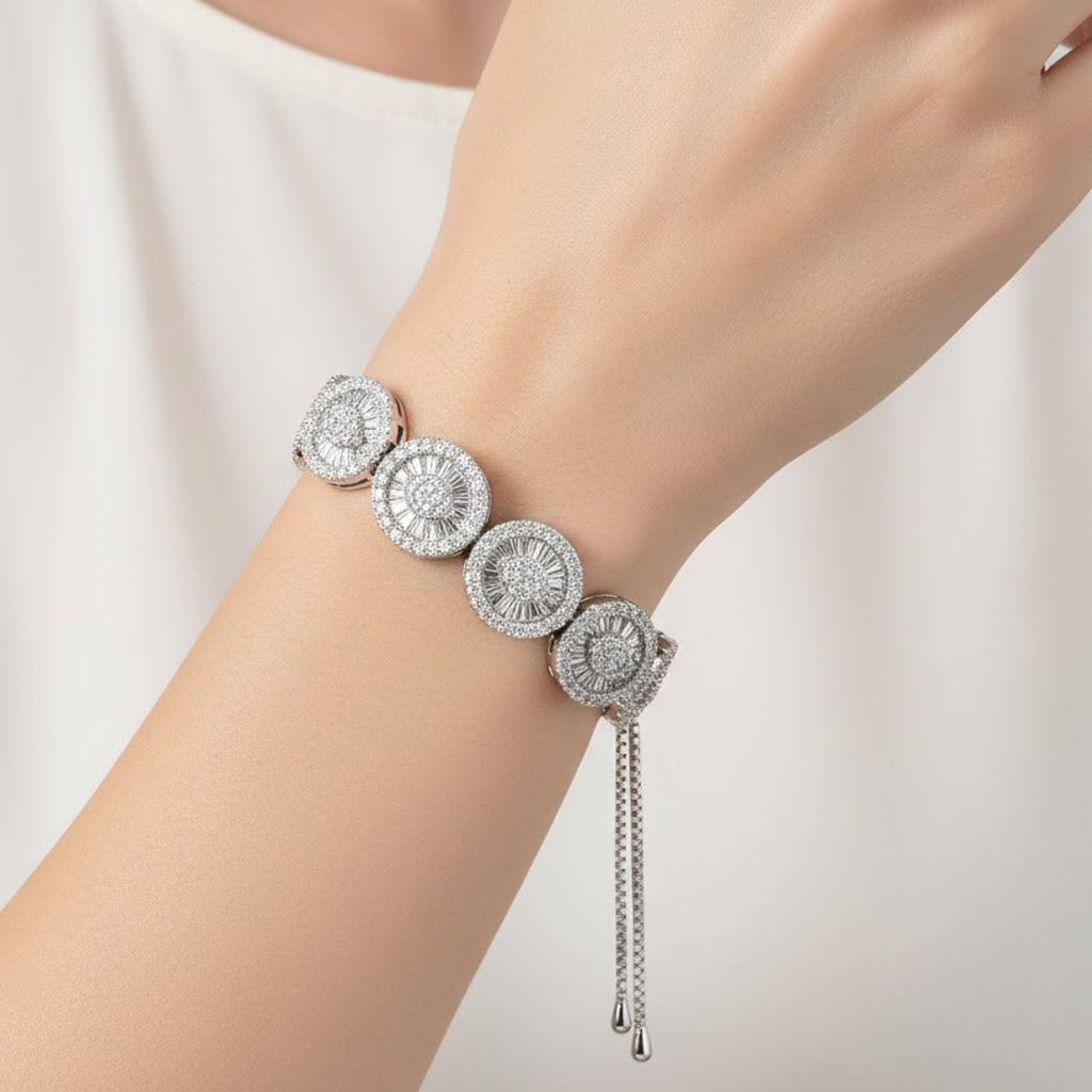 Pulsera Ajustable Ovalos con Micro Circonias y Circonias Baguette Plata .925 con Baño de Rodio