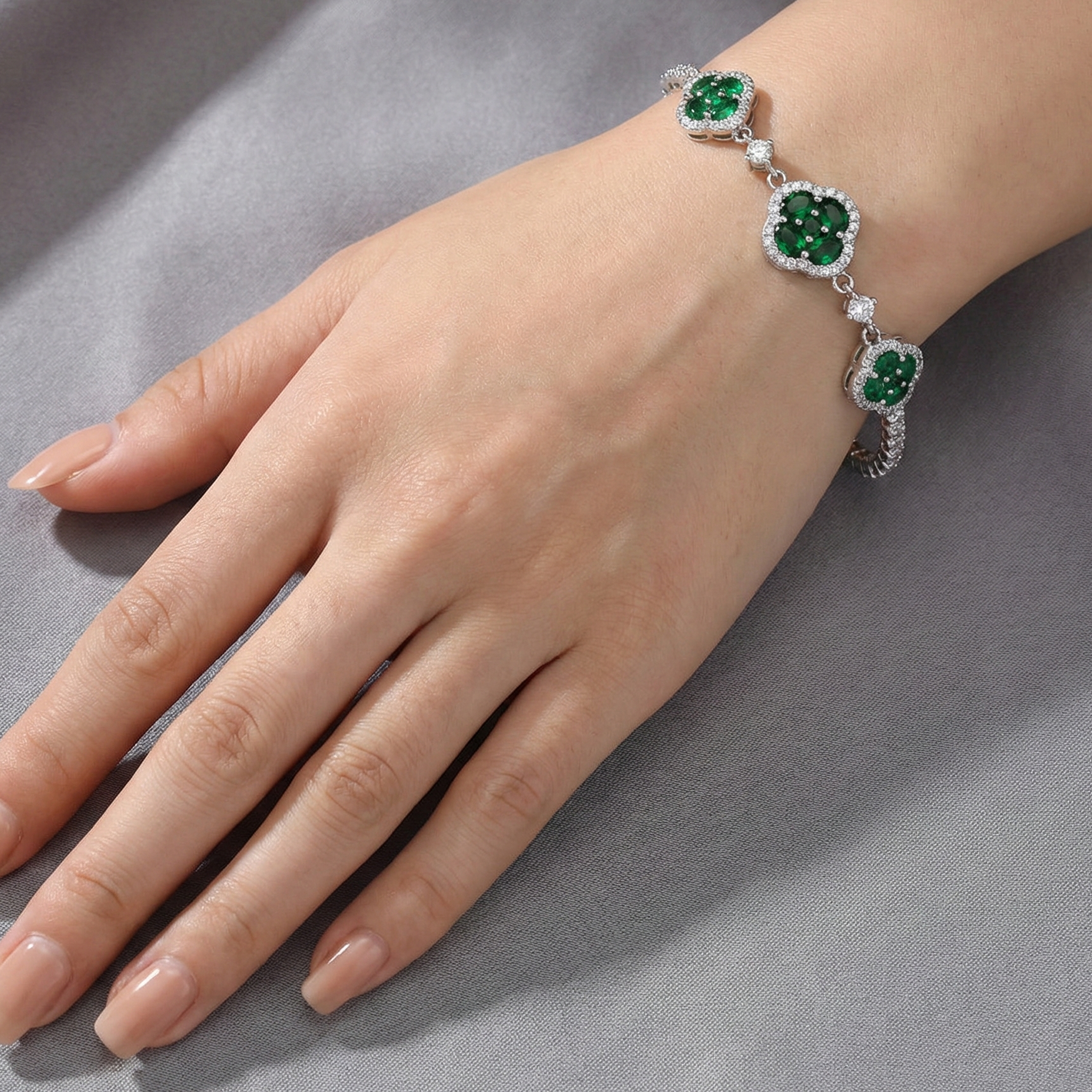 Pulsera Trebol con Circonias Plata .925