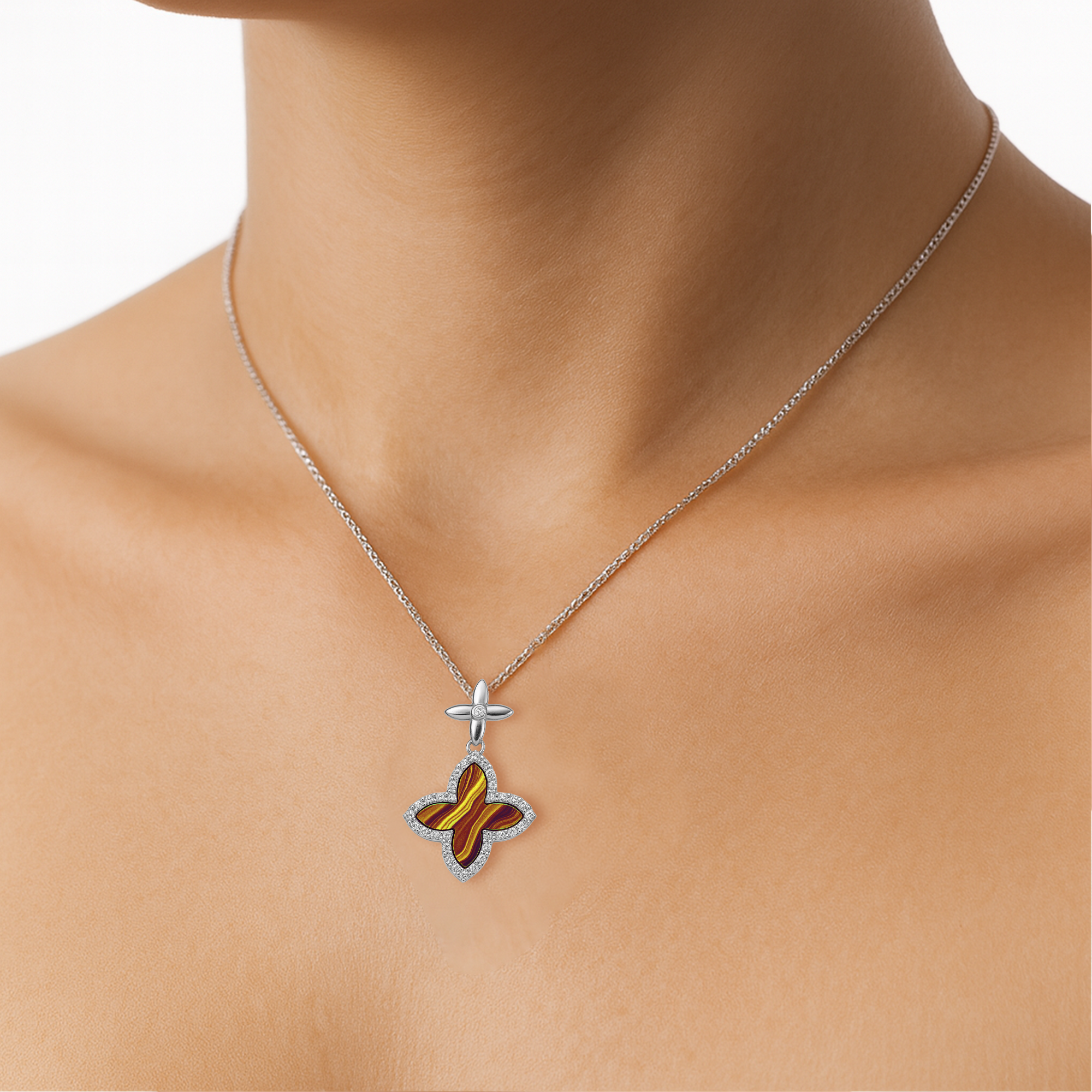 Dije inspirado LV Plata .925