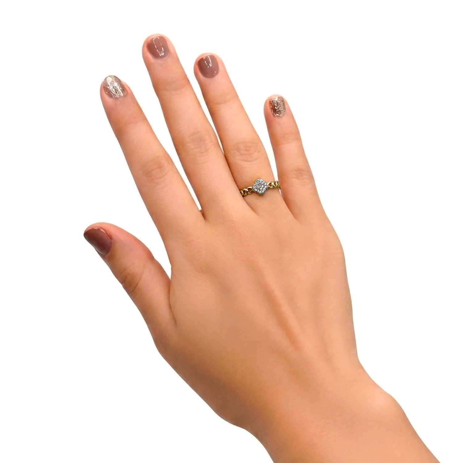 Anillo Flor Inspirada Van C con Micro Circonias Oro 10K