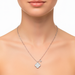 Collar Flor Inspirado Van C con Micro Circonias y Perla Natural Plata .925 con Rodio