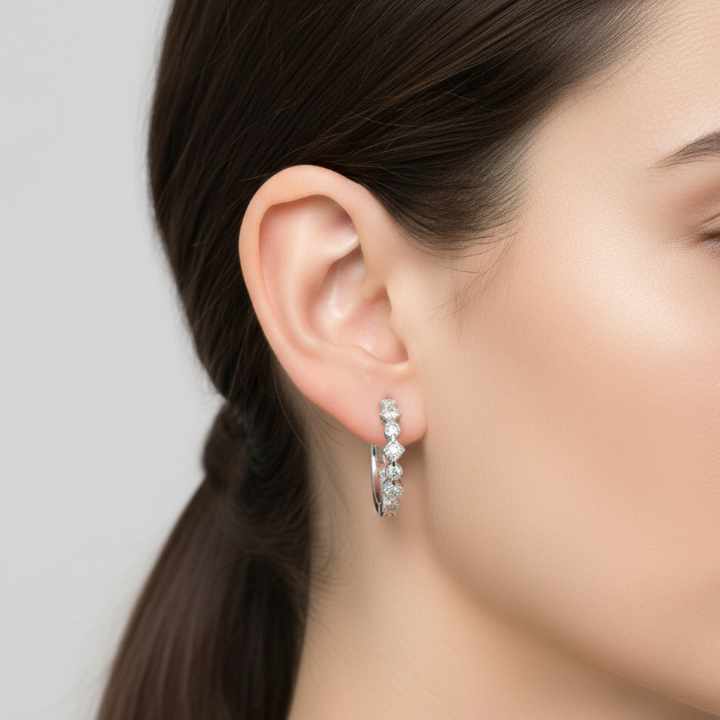 Huggies Figuras con Circonias Plata .925 con Rodio