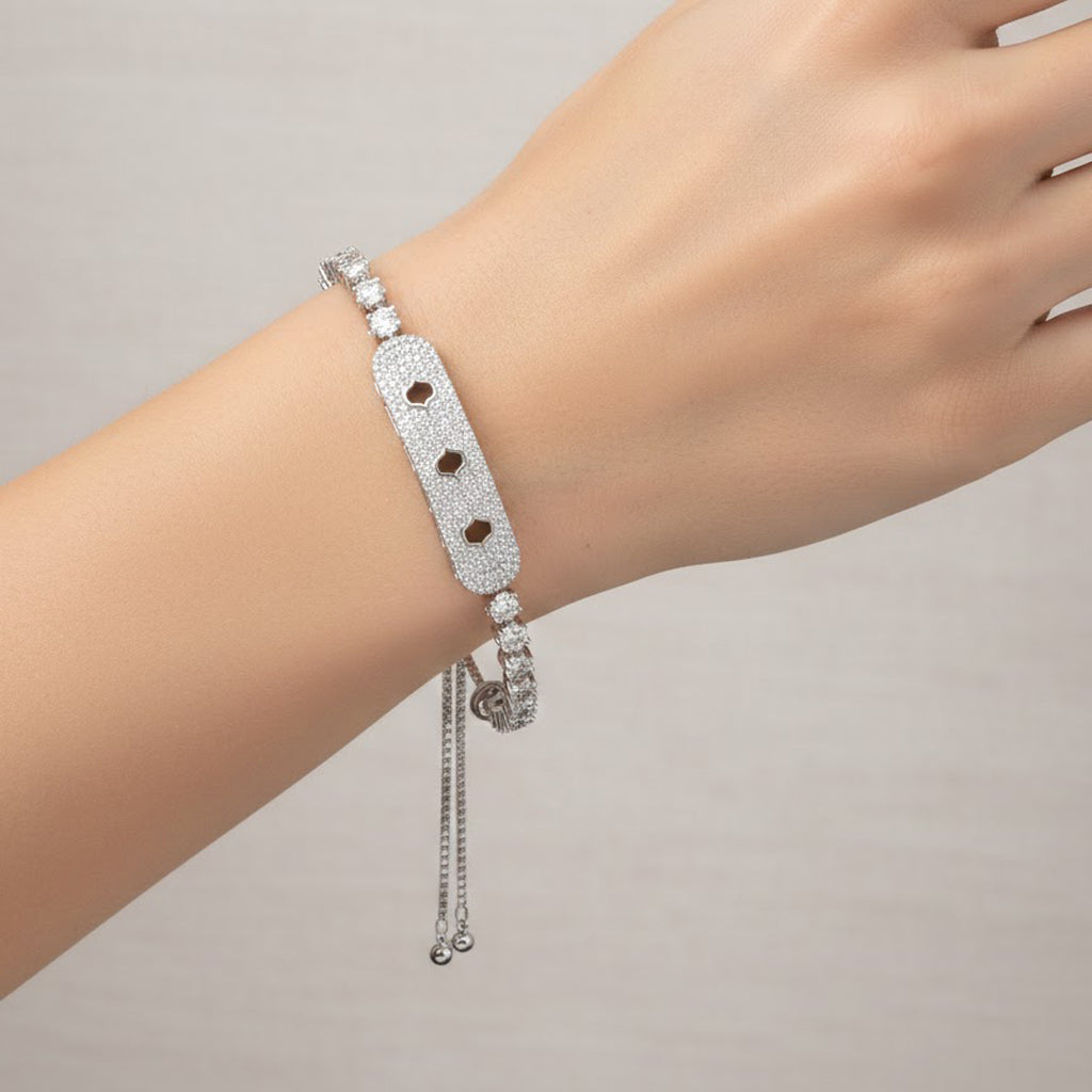 Pulsera Ajustable con Placa y Micro Circonias Plata .925 con Rodio