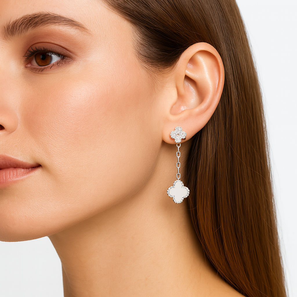 Arete Flor Largo Inspirado Van C con Micro Circonias y Cadena Paper Clip Plata .925 con Baño de Rodio