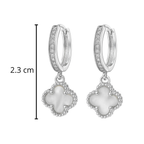 Arracada Huggies Flor Inspirado Van C Piedra Natural Plata .925 con Baño de Rodio