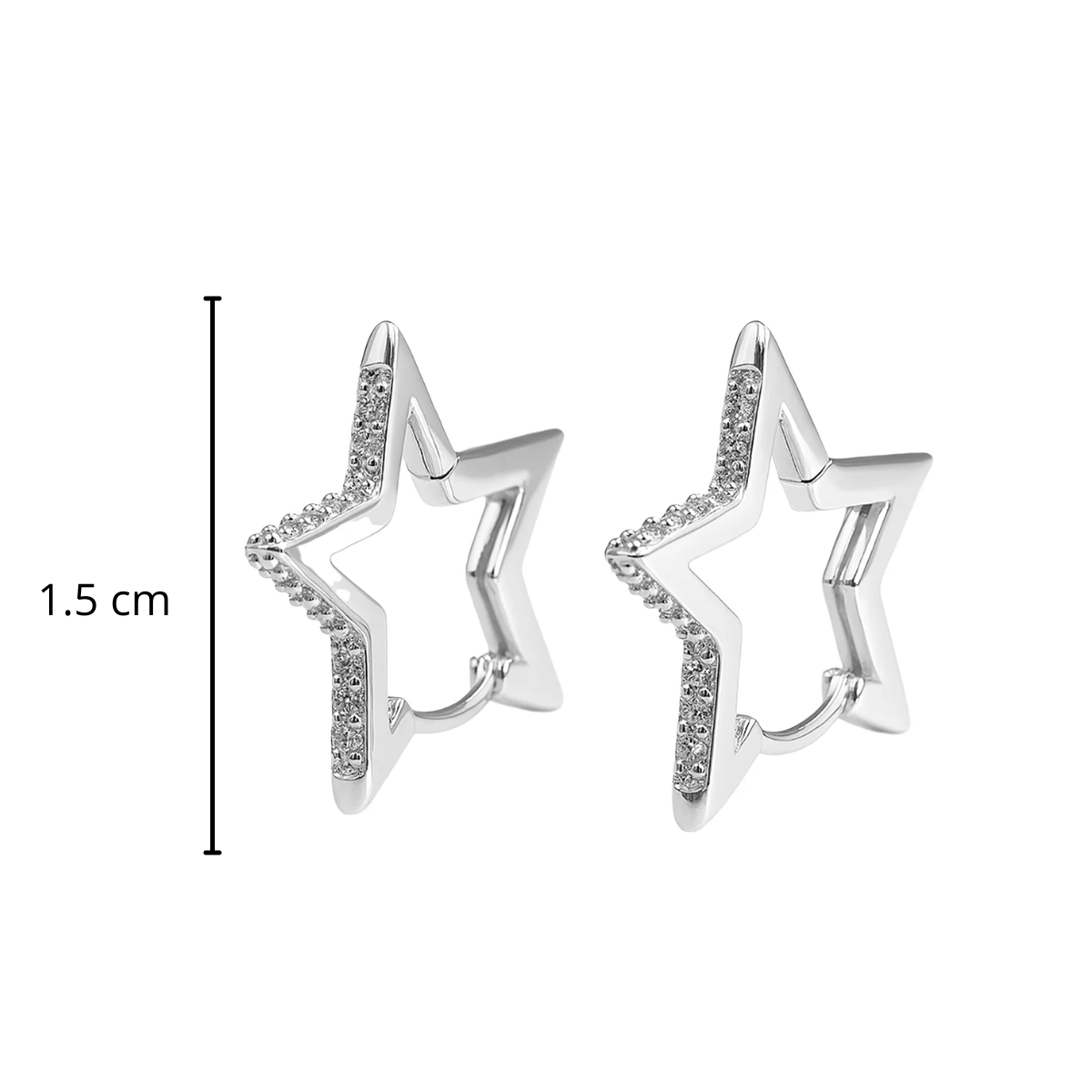 Huggies en Forma de Estrella con Micro Circonias .925